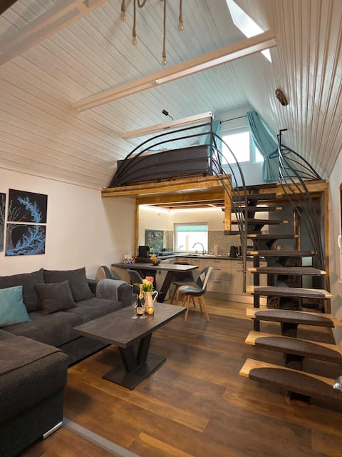 Top Airbnb: Cozy Cabin in Brașov