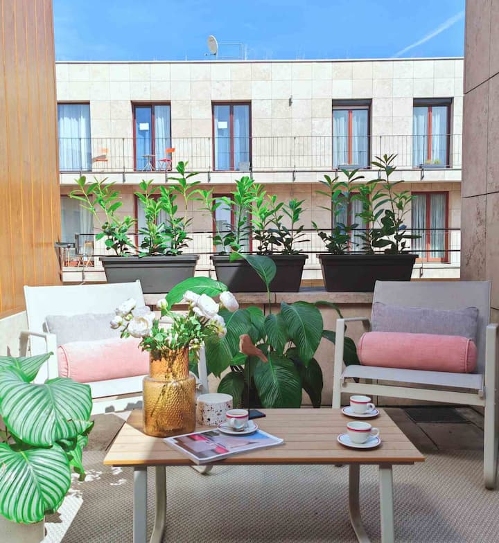 Merle Flat Next To The Synagogue With Free Parking - Budapest