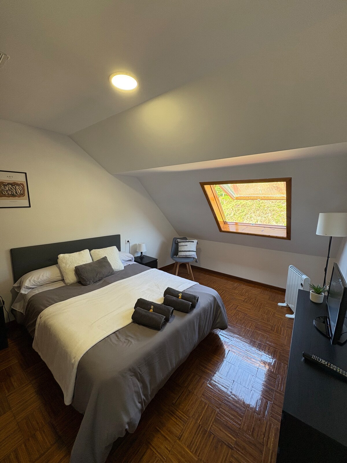 საძინებელი 1