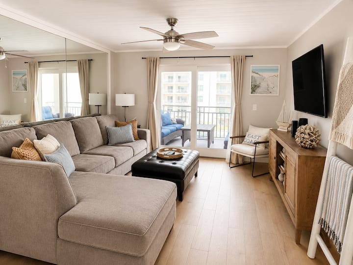 Ocean-view Condo | Car-free Beach | Sleeps 5 - New Smyrna Beach, FL