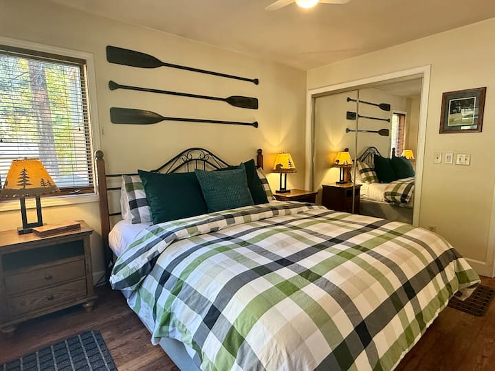 Гледајте ја омилената емисија пред да уживате во сонлива ноќ