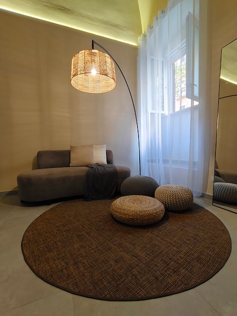 Annuncio Airbnb popolare: Boutique house in Taranto. a Taranto