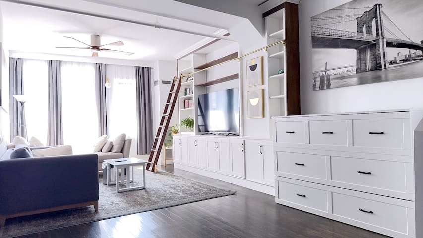 Chic Large 3BR/2BA | Downtown Boston | City Gem!