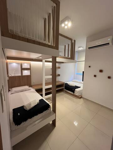 NOSSO COPA – Lindo 3 quartos na quadra da praia gallery image 4