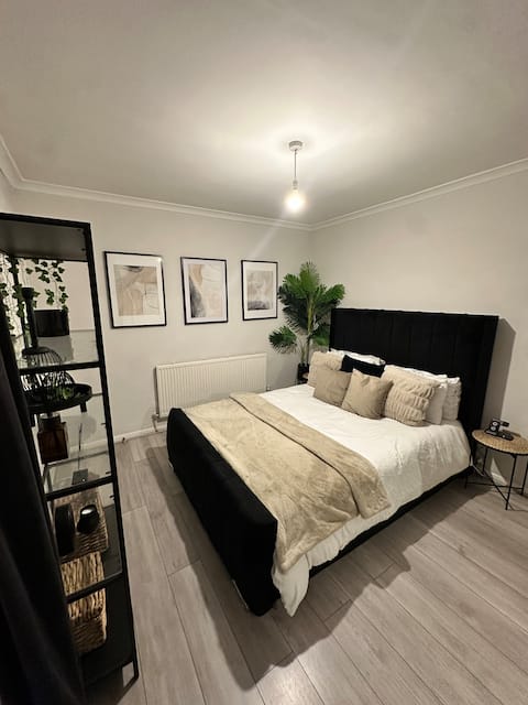 Cozy two bedroom house