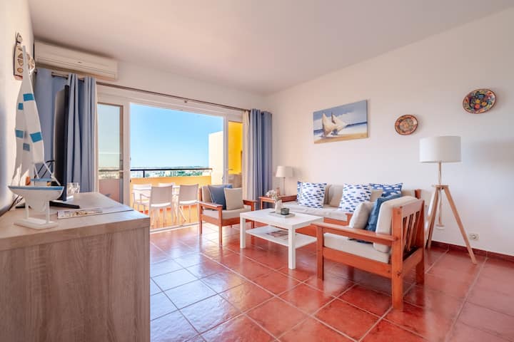 Beach House At D. Pedro Hotel W/ Pool & Wifi - Lagos