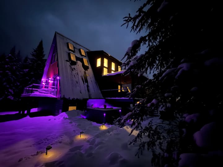 Lux Cabin Twin Peaks East • Private Pool & Hot Tub - Cabins for