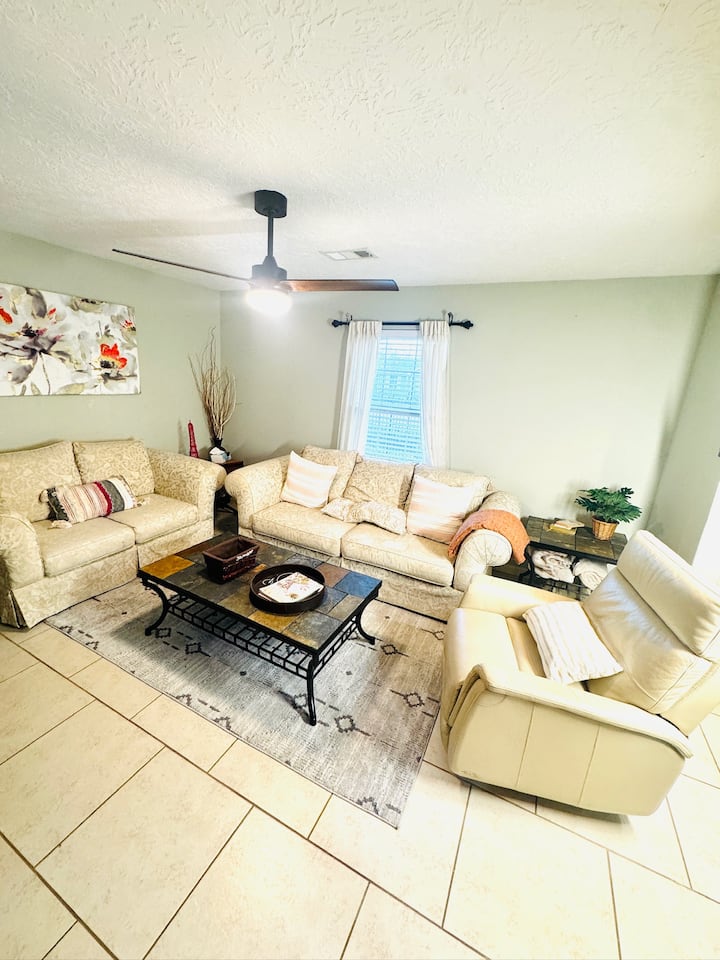 Houston Cozy Home Spacious Yard - 休斯敦