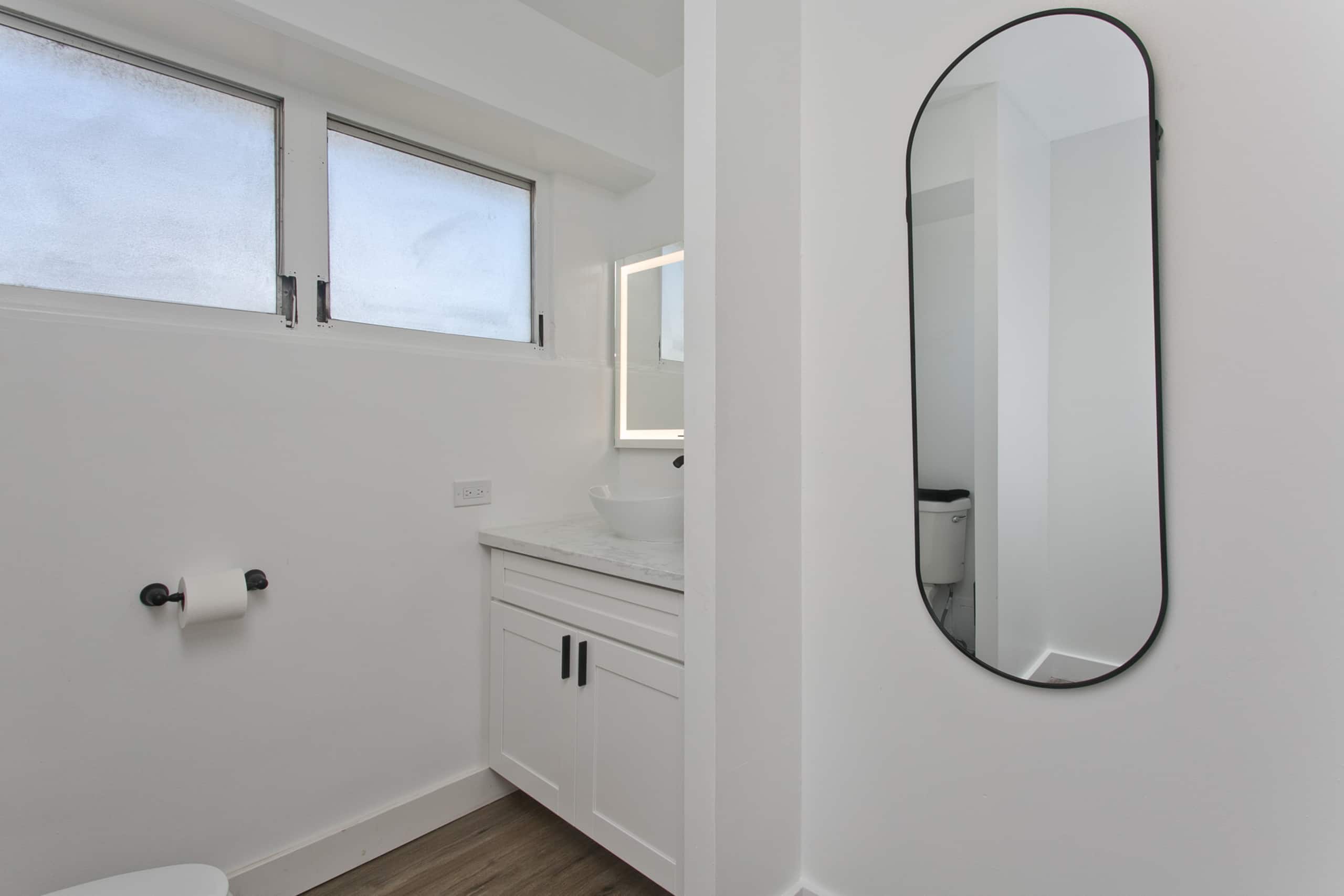 Luxury Lush 3 Bed 2 Bath, Ocean View, With Parking - Image 14