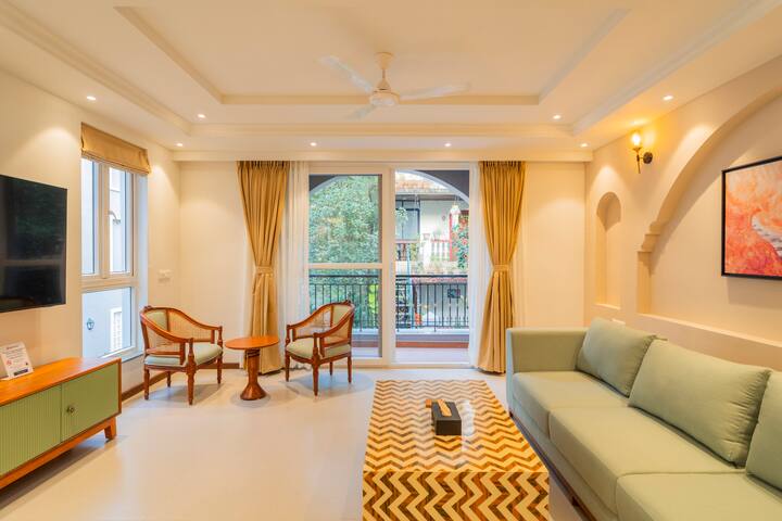 Living room 2 image 3