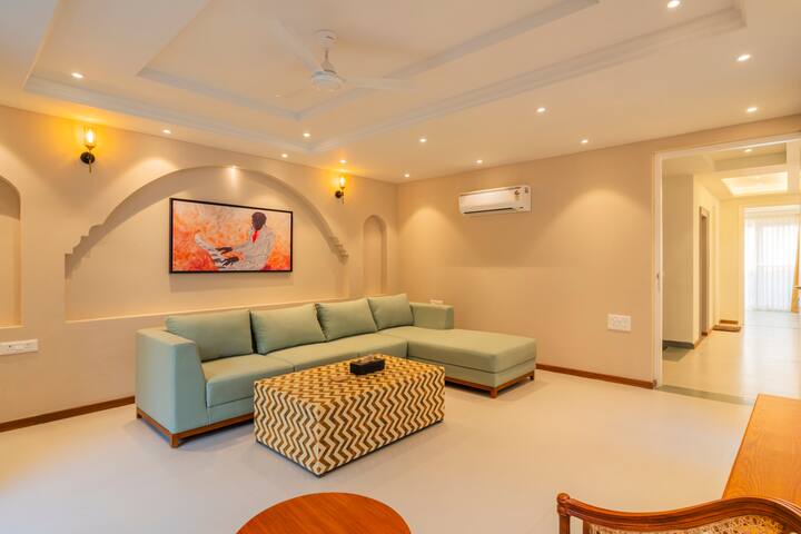 Living room 2 image 4