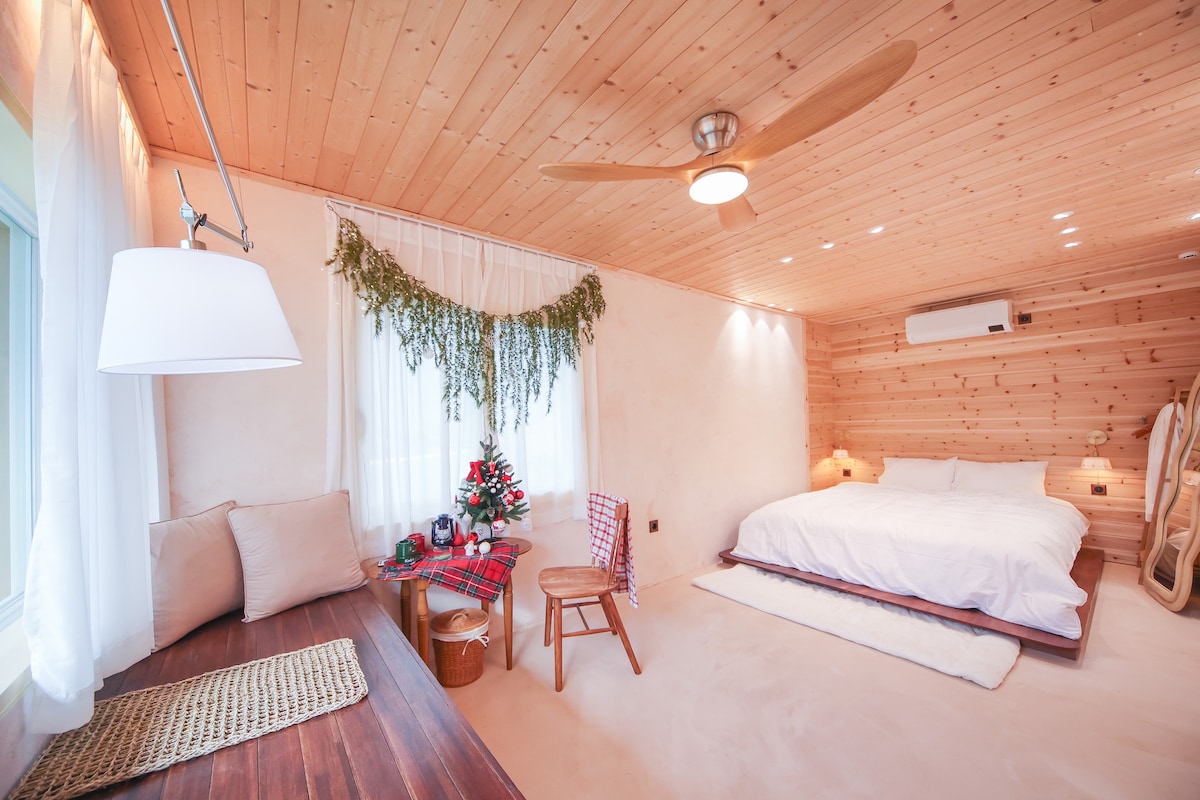 საძინებელი 1