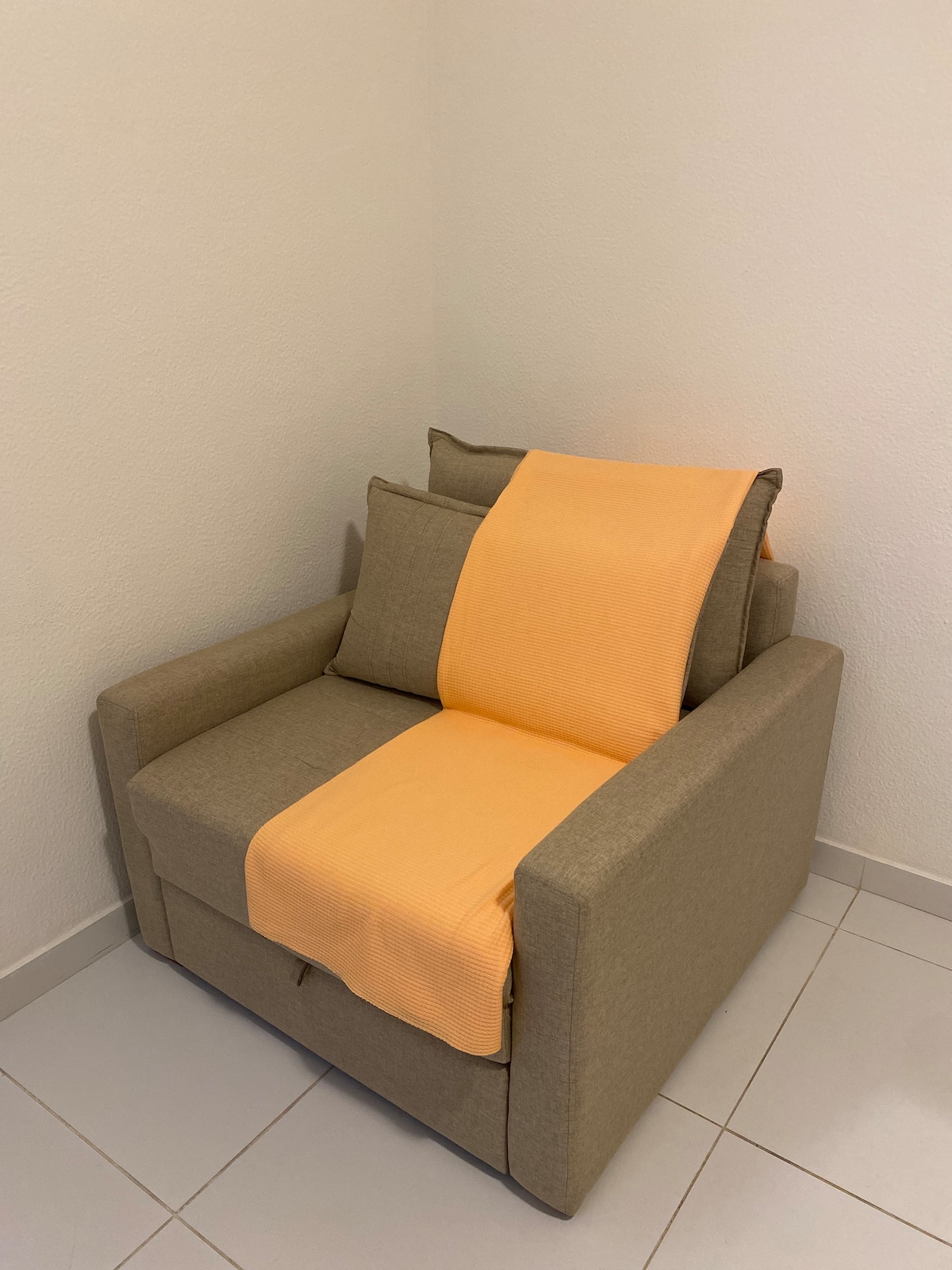 Successful Airbnb property: Studio 200 meters from Copacabana Beach in Copacabana