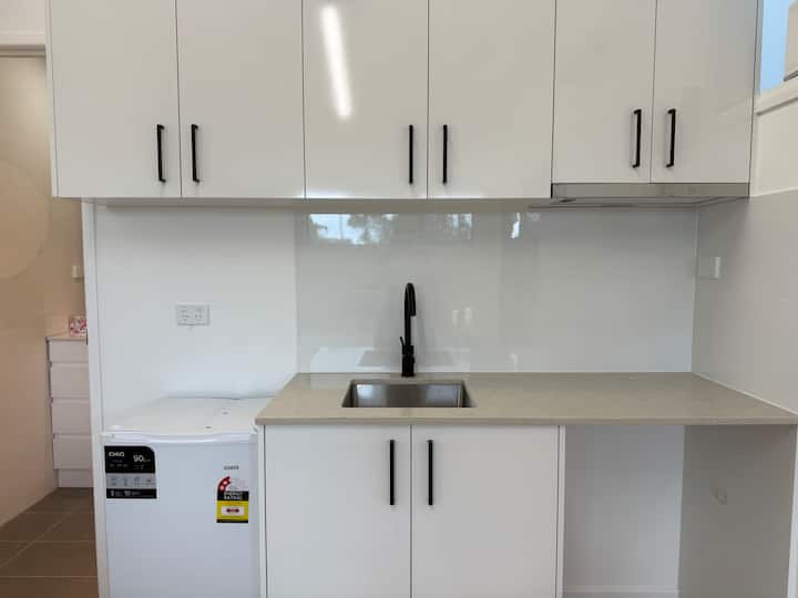 New-seperate Studio In Sunnybankhills - Brisbane