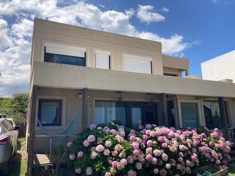 Casa Rambla La Pedrera (La Pedrera House)