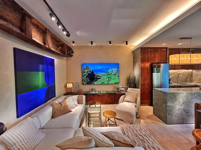 LuxDesign – Emerald Ipanema Homes (Brand new!)