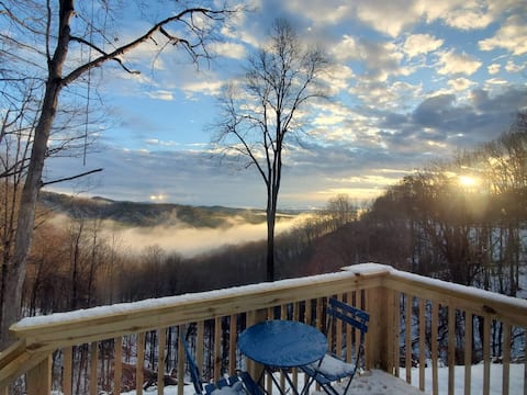 Southern Cross: A Crossroads for Rest & Adventure