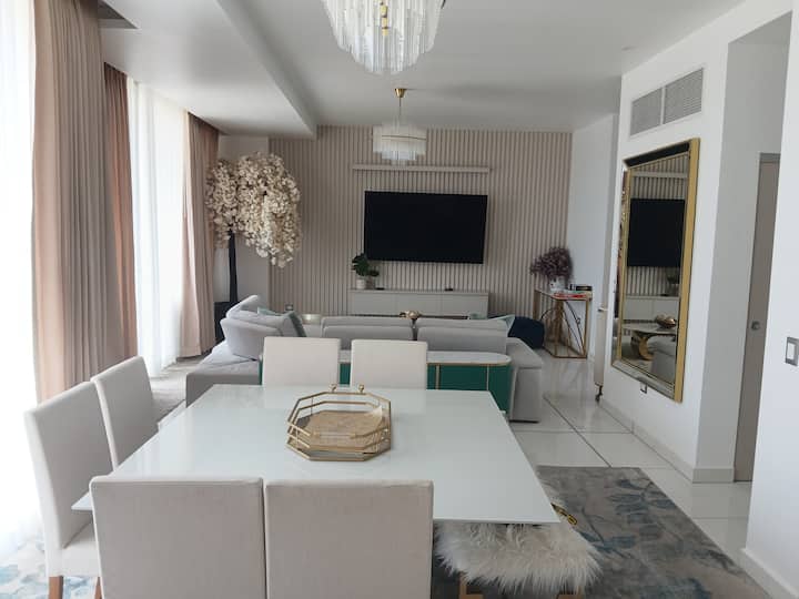 1120 Apartamento Torre Ambar - テグシガルパ