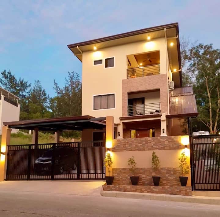 Humble Cocoon:Entire Villa+Jacuzi+Kitchn/YachtClub
