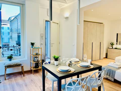 [Crema]On the set of CMBYN, coffee scene view