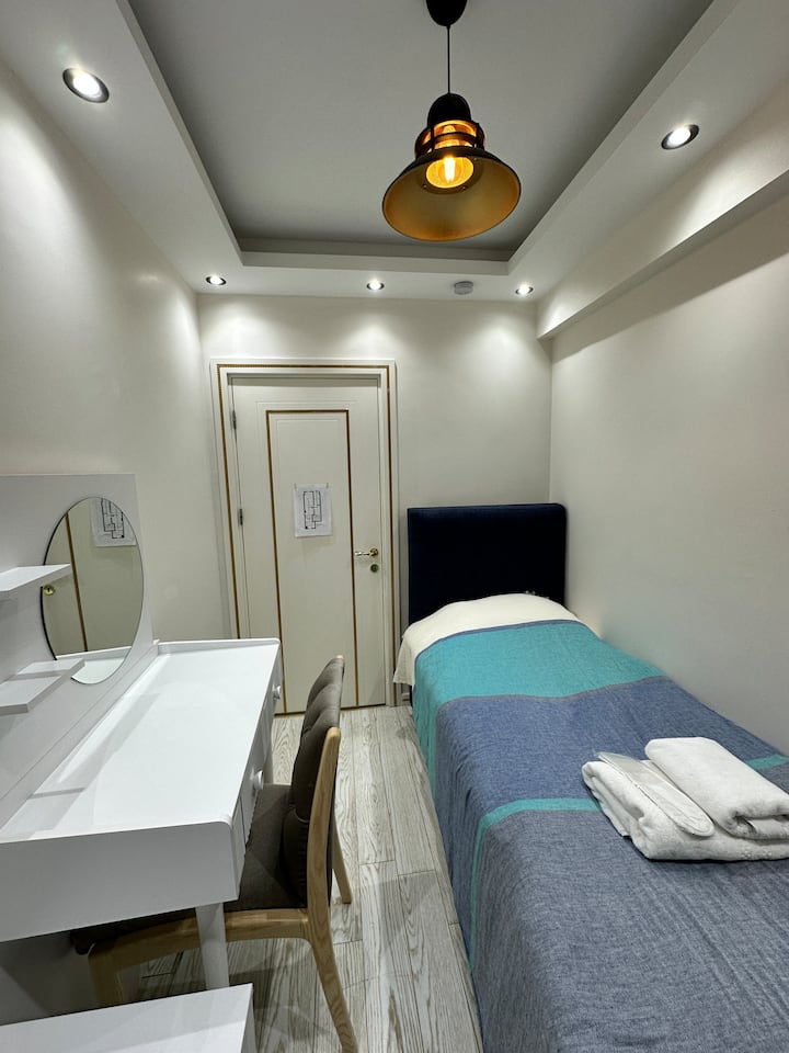 საძინებელი 1