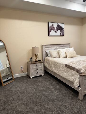 Western Home by the Stockyards gallery image 5