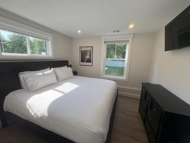 Bedroom 9