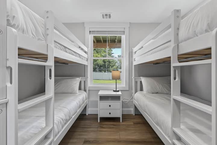 Bedroom 10