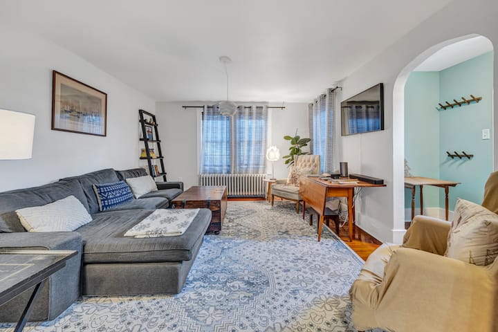 Cottage In The Heart Of Jamestown Village - Newport, RI