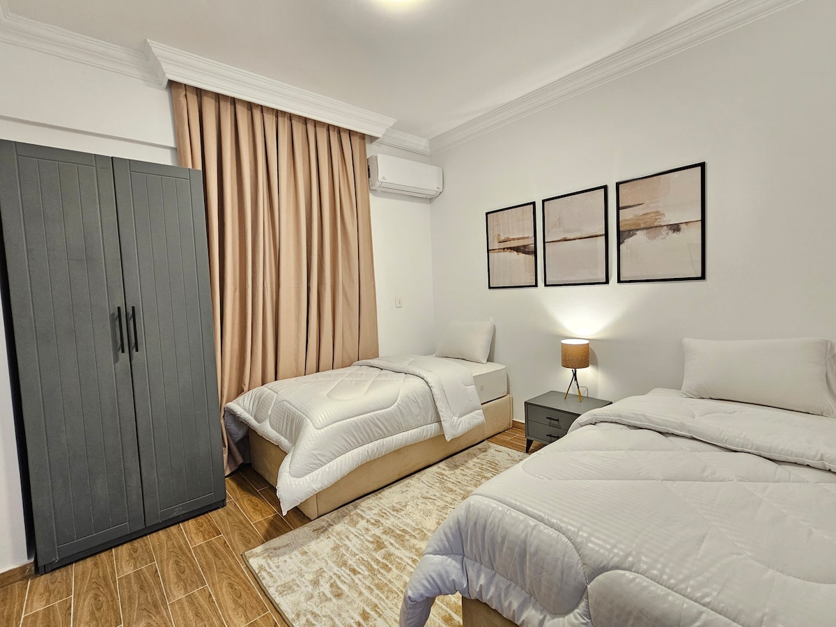 غرفة النوم 2