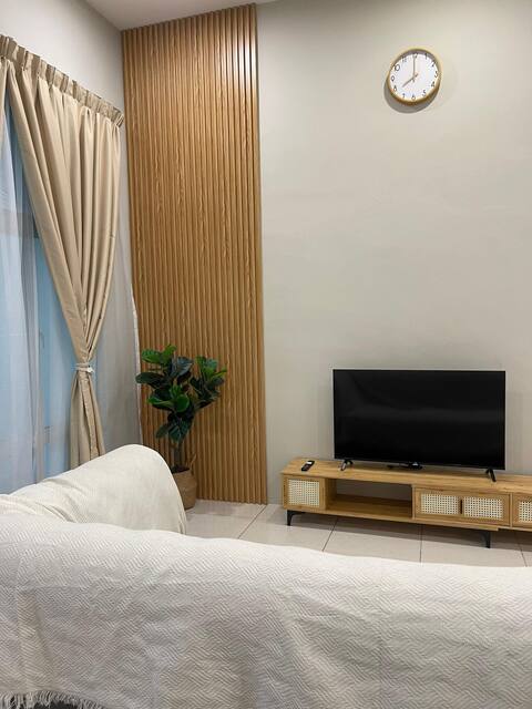 The Minimal Nest by Myra Homestay