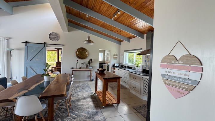 Interlude On Ridge - Knysna