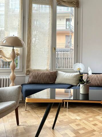 Julieta Luxury Apartment HUTB-005297 gallery image 2