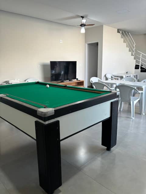 Popular Airbnb listing: Leisure corner, rest upstairs, leisure downstairs in São José Do Rio Preto