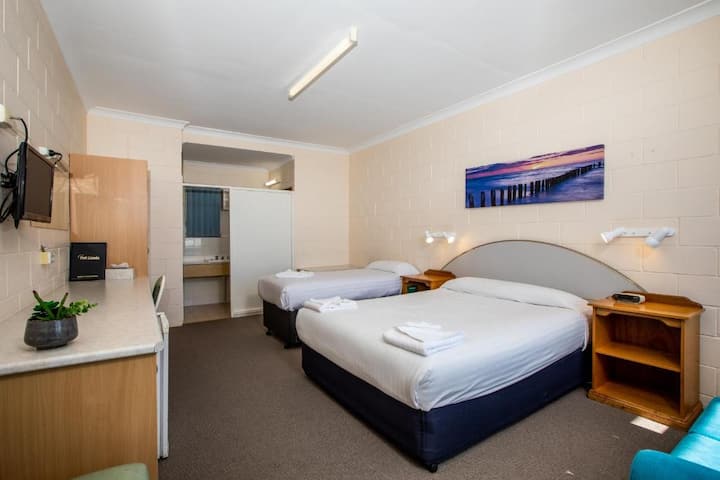 Blue Sea Motel · Feel The Sea, Feel At Home - Port Lincoln