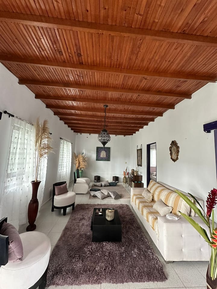 Finca Privada Con Piscina Y Río En Armenia - Quindío