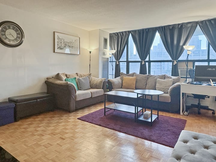 2 Bedroom Suite | Pool | Parking - Toronto