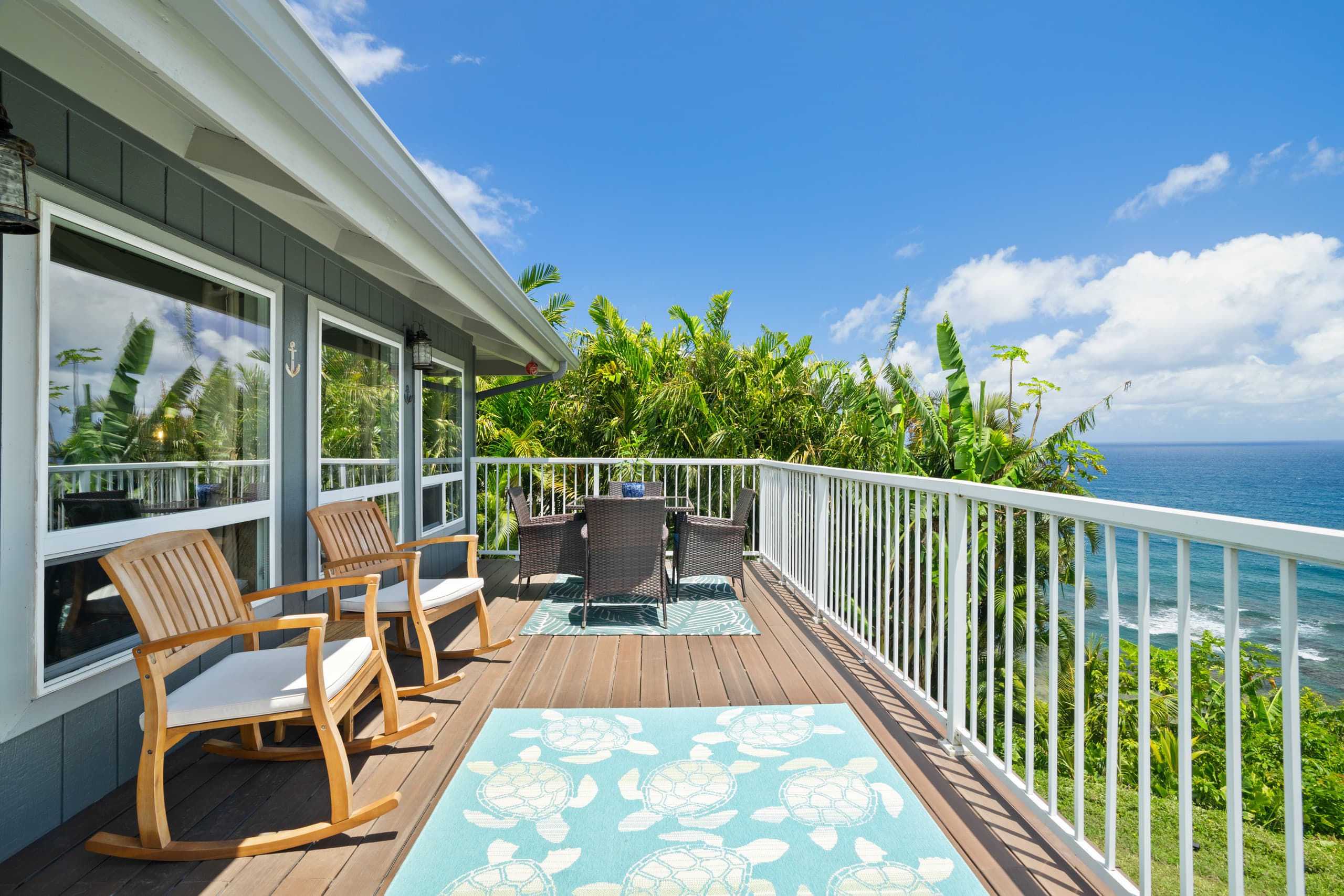 Couple's Kauai Cliffside Retreat with A/C - Image 24