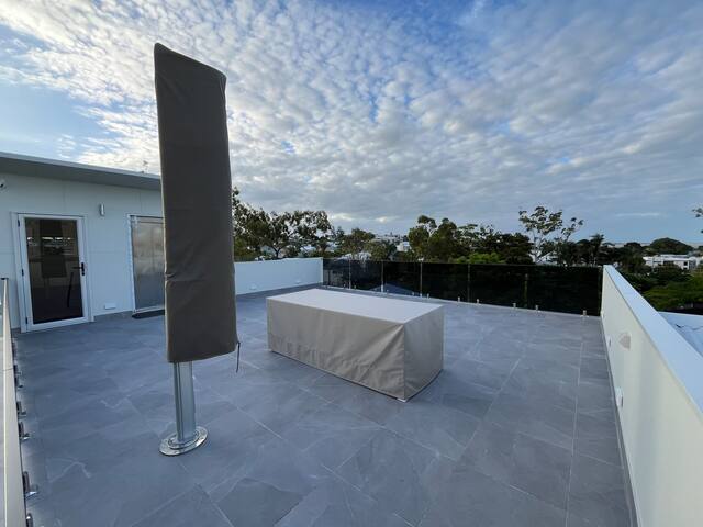 Manly Luxury gallery image 2