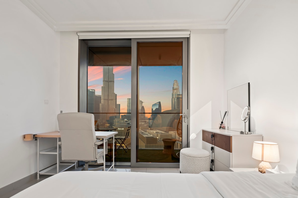 1 Bedroom Furnished Apartment with Burj Khalifa View · II 4