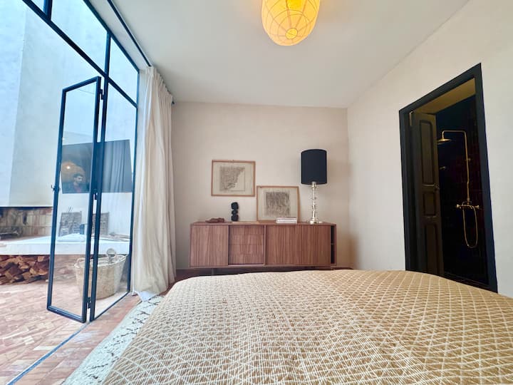 غرفة النوم 1