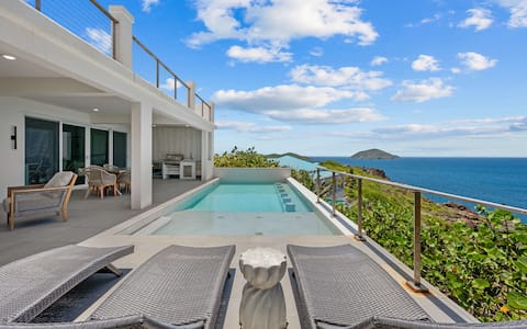 SeaCrown Estate | Oceanfront | 6BR 5.5BA | Pool