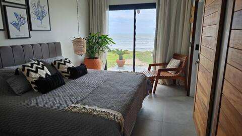 Delicious beachfront house II