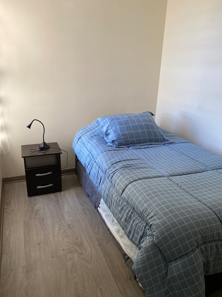 غرفة النوم 1