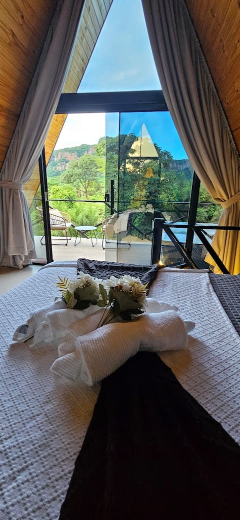 Cabana Flower of Ipê