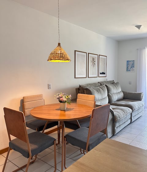 Top Airbnb: Foot in the Sand Apt. with Side View of the Sea in Ingleses Norte