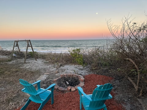 Summer Beachfront House, Glass Front, Hot Tub