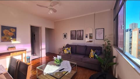Top performing Airbnb: 2/4 apart in Barra next to the Barra shopping mall in Salvador
