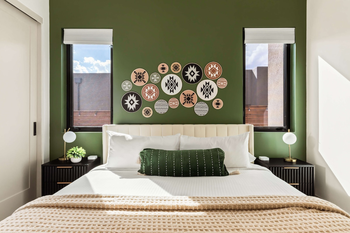 Bedroom 3 - Queen bed