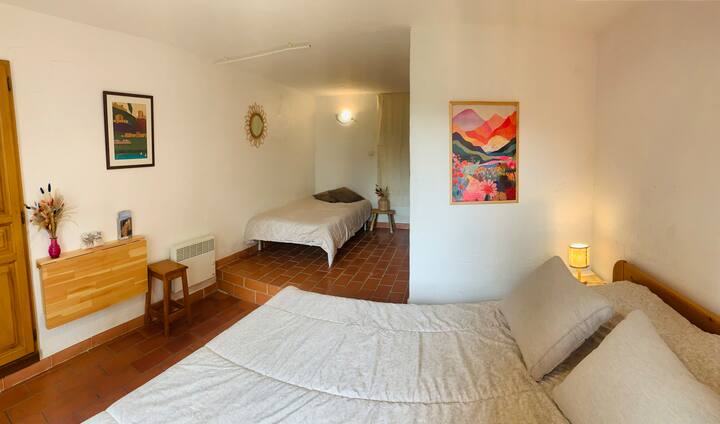 Chambre D’hôtes L’amandière
Chambre Jardin - Cucugnan
